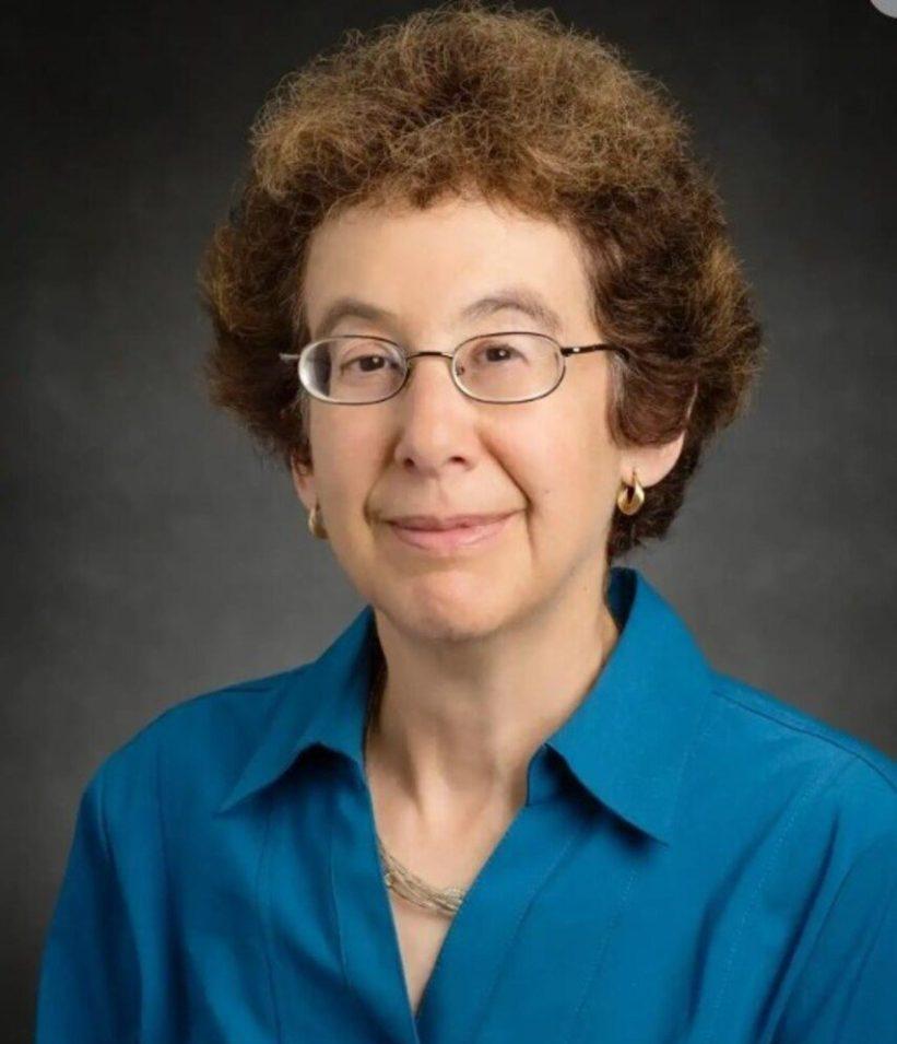 Dr Deborah Levin